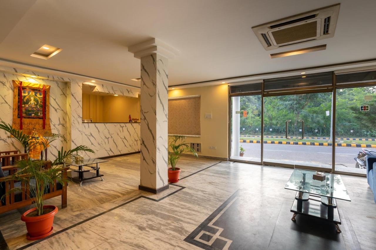 Hotel Peaceland Lumbini Kültér fotó