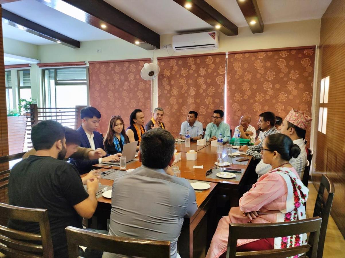 Hotel Peaceland Lumbini Kültér fotó