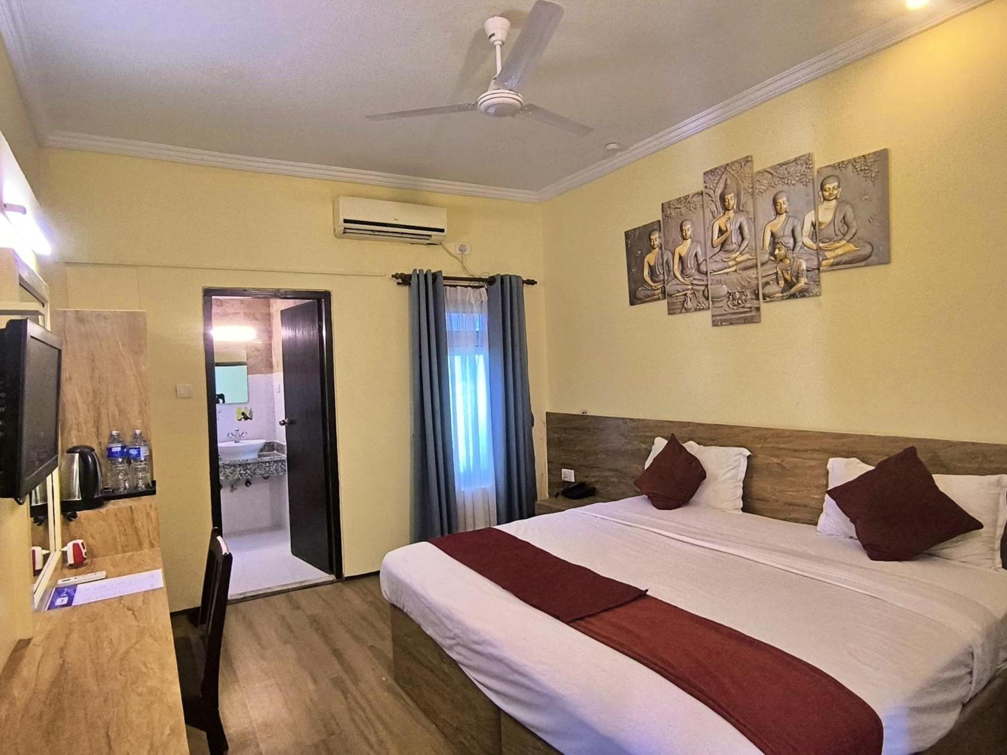 Hotel Peaceland Lumbini Kültér fotó