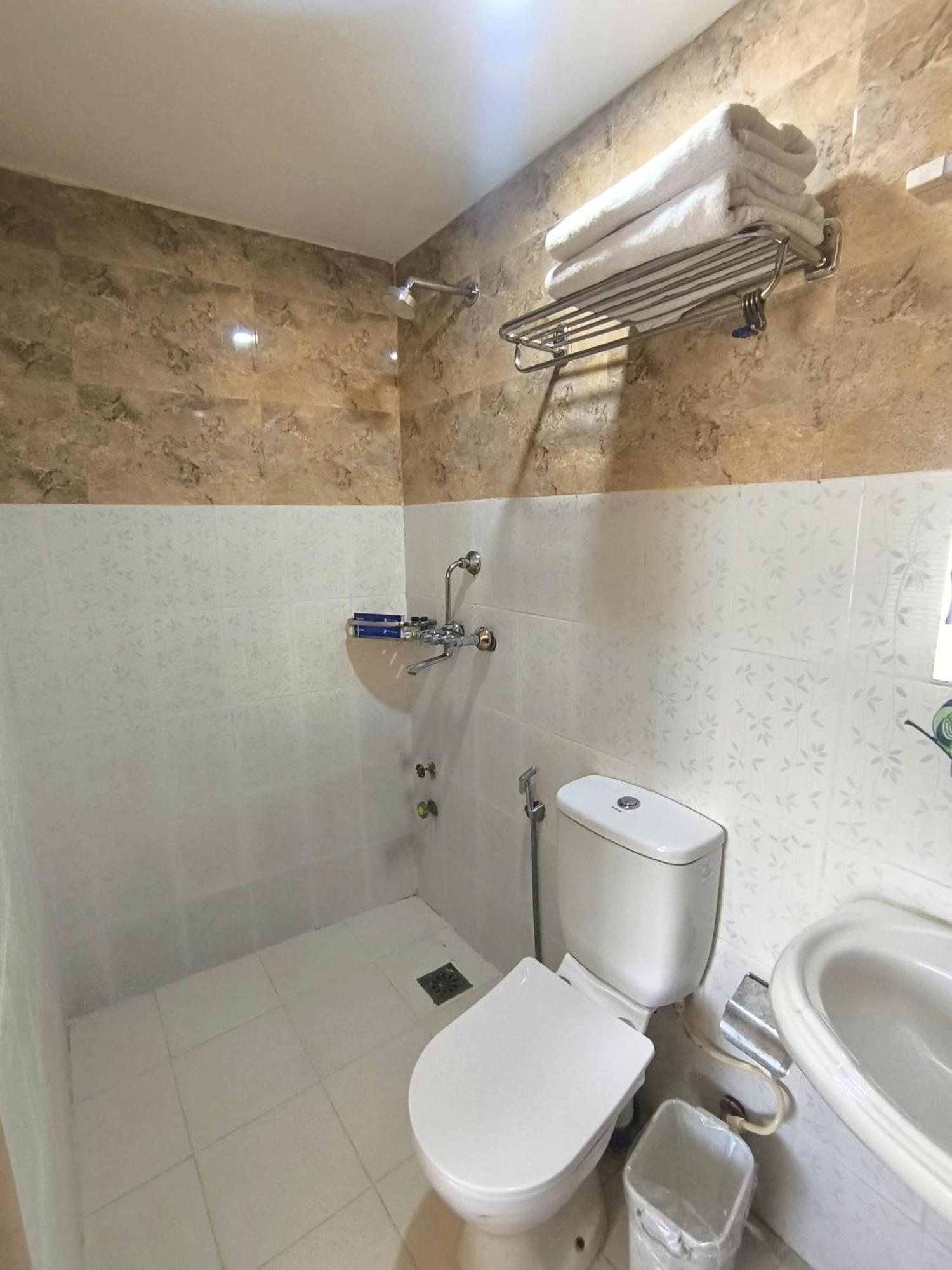 Hotel Peaceland Lumbini Kültér fotó